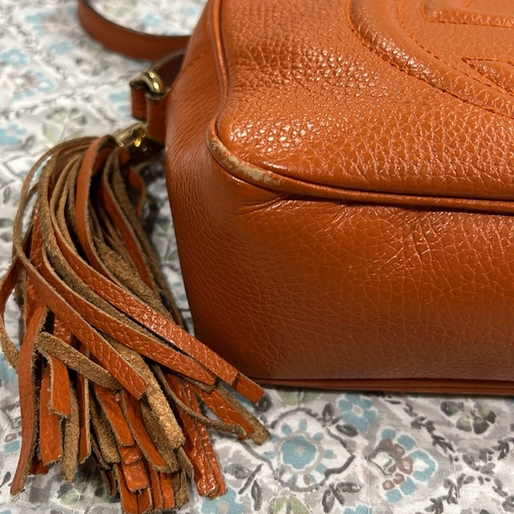 Gucci
Soho Disco Crossbody Bag Nubuck Small - Picture 3 of 15